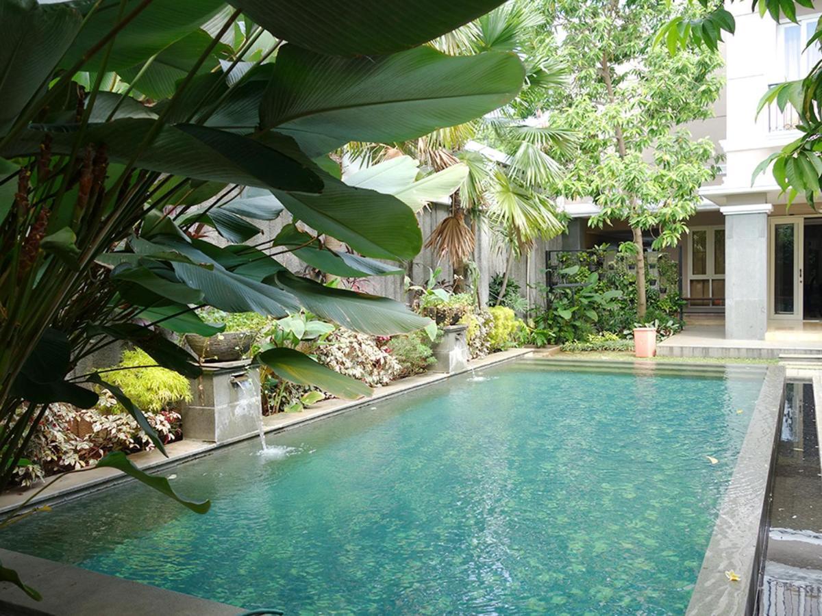 Saffron Suites Syariah จาการ์ตา ภายนอก รูปภาพ