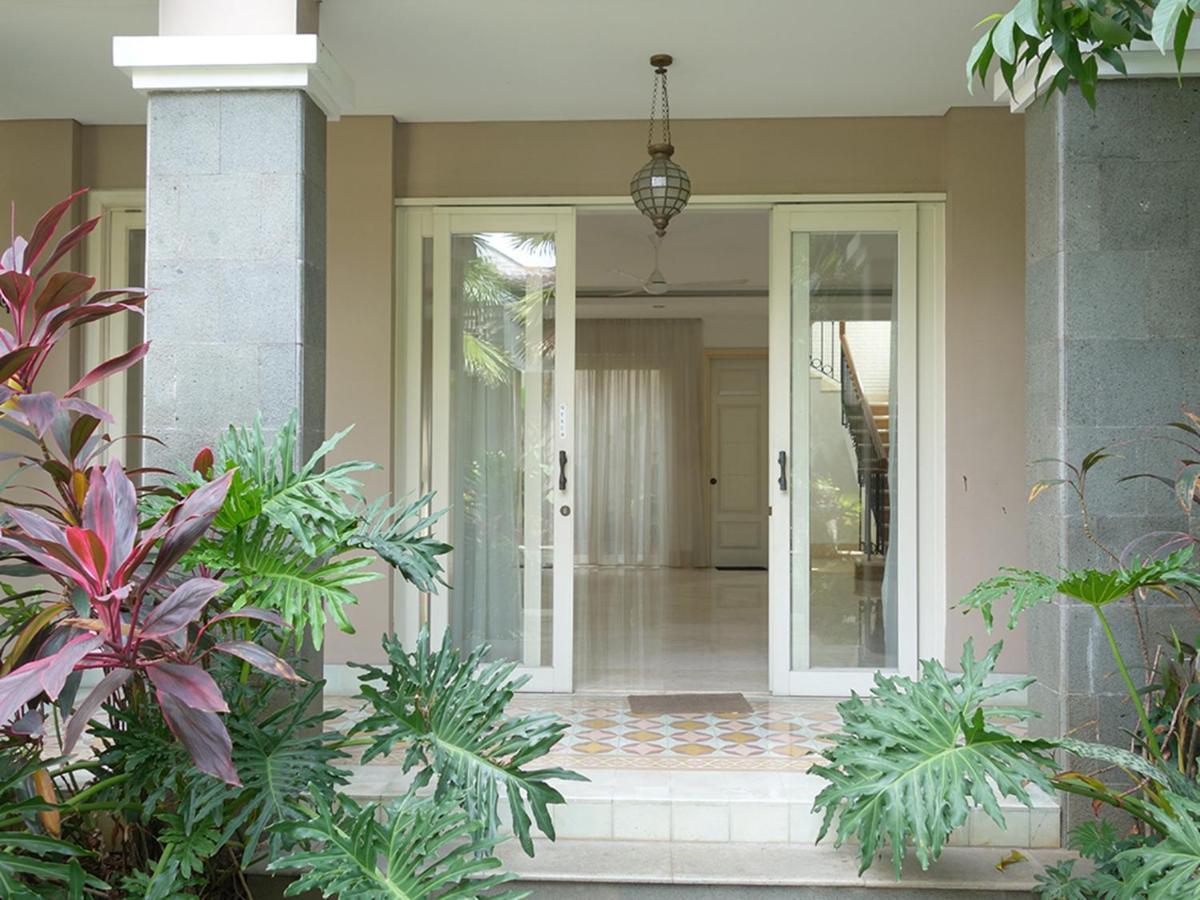 Saffron Suites Syariah จาการ์ตา ภายนอก รูปภาพ